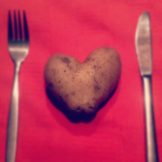 ellen vesters illustrator graphic designer heart shaped potato